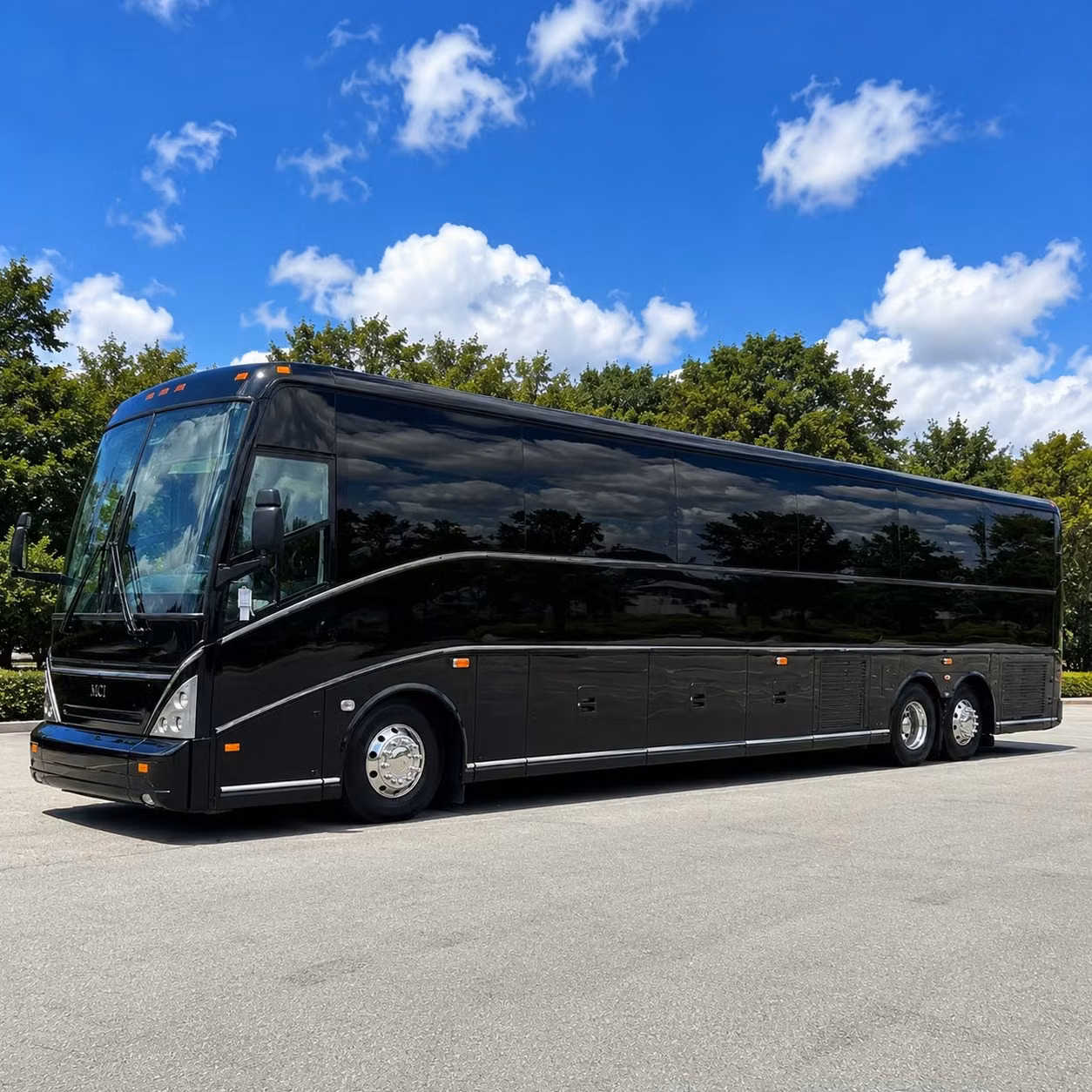 lincoln charter bus rental